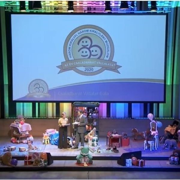 Az &Eacute;v Csal&aacute;dbar&aacute;t V&aacute;llalata 2020 - K&uuml;l&ouml;nleges időkben