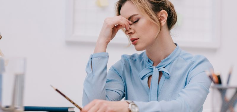 Ment&aacute;lis eg&eacute;szs&eacute;g a munkahelyen &ndash; Mit tehet&uuml;nk vezetők&eacute;nt, munk&aacute;ltat&oacute;k&eacute;nt a dolgoz&oacute;ink pszich&eacute;s j&oacute;ll&eacute;t&eacute;nek megőrz&eacute;s&eacute;&eacute;rt?