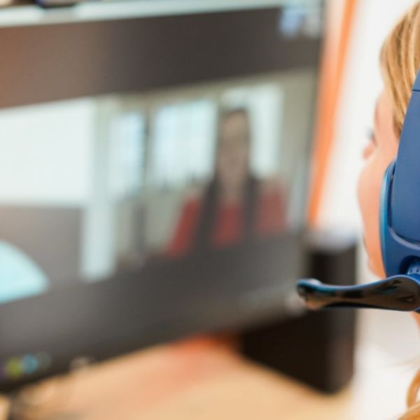 A j&ouml;vő a folyamatoss&aacute;gban &eacute;s a digit&aacute;lis megold&aacute;sokban van