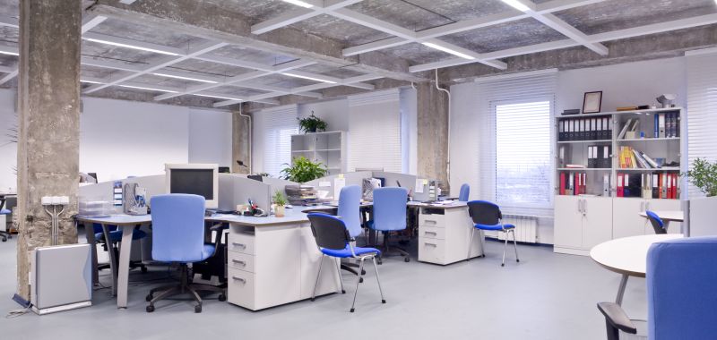 Koronavírus: mutatjuk, mit tehetnek a munkáltatók, és mit kell tenniük.